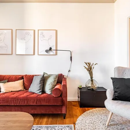 Akicity Real Charm * Lisboa