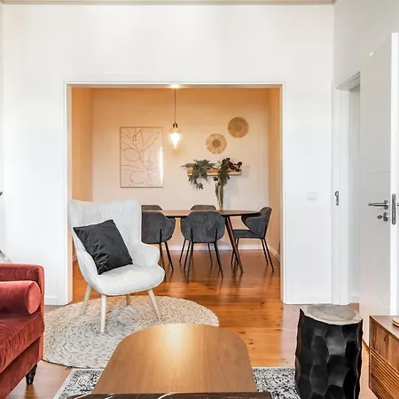 Akicity Real Charm Apartment Lisbon