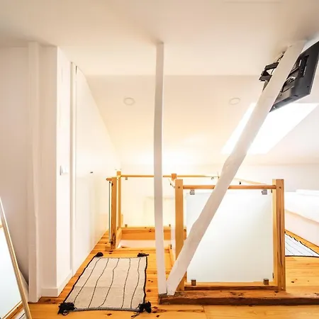 Akicity Real Charm * Lisbona